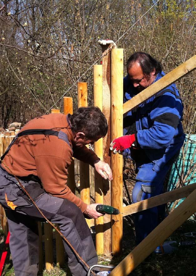 skládá z mnoha budov, které využívají především členské organizace ale i ostatní nájemci. Ve spolupráci se správcovskou firmou Solid, a.s. se naši zaměstnanci po celý rok podíleli na údržbě a opravách těchto budov a k tomu přilehlých prostorů a zajištění požární ochrany a bezpečnosti práce celého objektu.