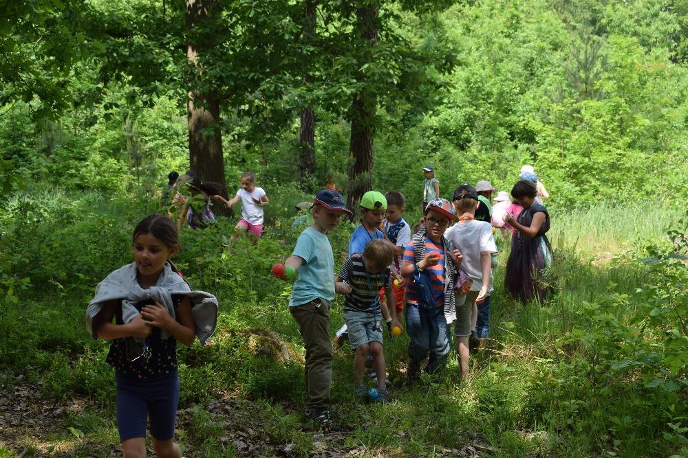 VIII. Den dětí ve školní družině a ve školním klubu Dne 1. června. 2017 byl již tradičně uspořádán v rámci školní družiny a nově i školního klubu Den dětí.
