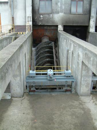 čistírnou gravitačně 64
