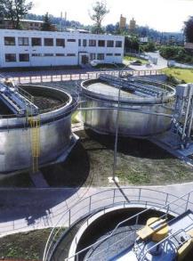 Druhá fáze (metanová) - rozkládají se či odbourávají hlavně těkavé organické