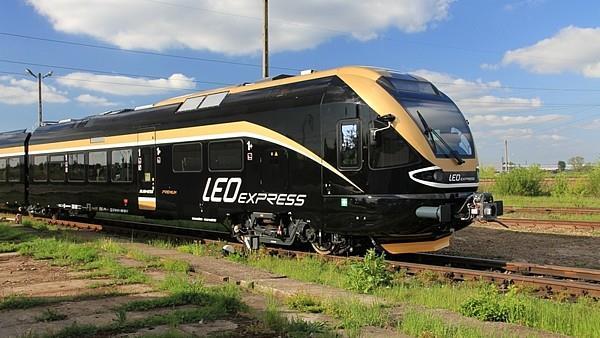 Leo Express kvůli investicím zdvojnásobil ztrátu Vlakový dopravce Leo Express v letošním prvním pololetí zvýšil tržby o 13 % na 161 milionů korun.