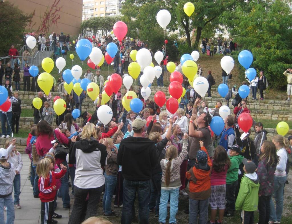 Výroční zpráva Základní školy profesora Švejcara v Praze 12 Za školní rok 2011/2012 1. Správního obvod Městská část Praha 12, Písková 830/25, 143 12 Praha 4 Modřany 2.