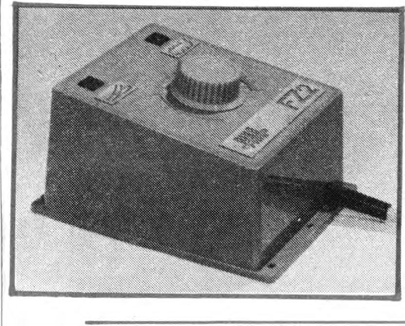 Jednotný chladírenský vůz NDR řady EK 2 je tentokrát nabízen v bílé barvě s nápisem Wernesgruner Pils (obr. 7). Model s množstvím detailů a dolepovaných dílů je dlouhý 161 mm, nápisy jsou velmi dobré.