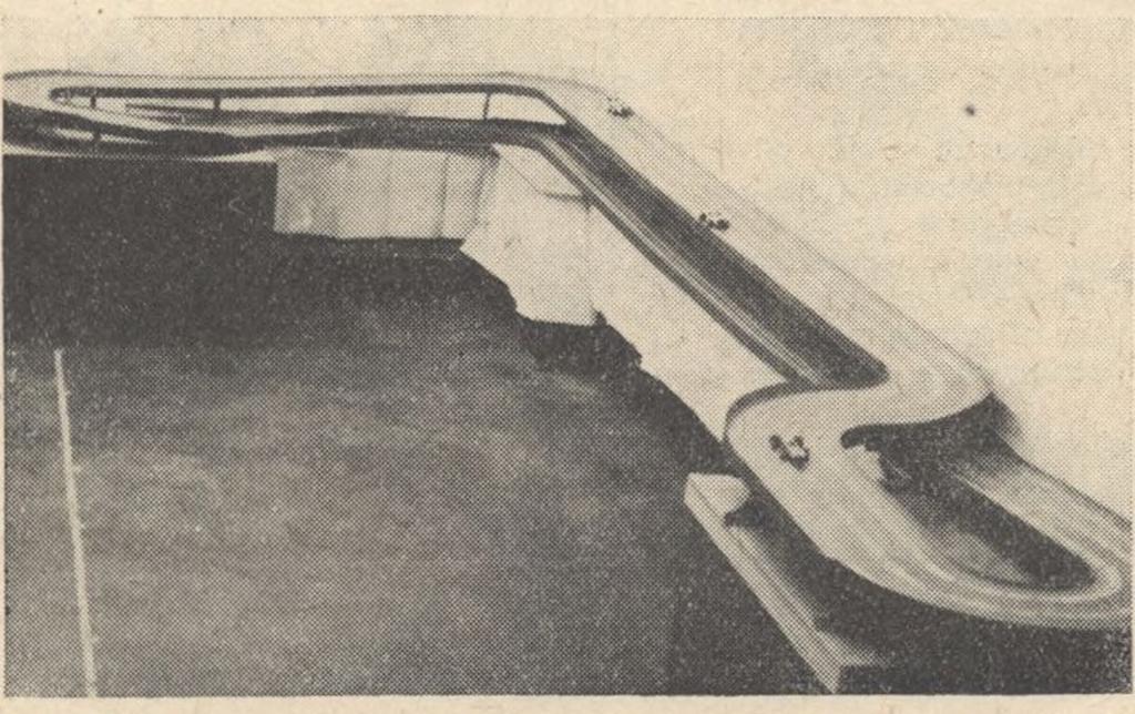V roce 1938 byla s motorem 1086 cm3 dosažena rychlost 186 mil/hod (skoro 290 km/h).