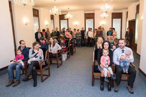 ŽAMBERSKÉ LISTY 7 SPOLEČENSKÁ RUBRIKA BLAHOPŘEJEME 12.02. Marie Solničková 94 let 18.02. Vlasta Kulhavá 93 let 01.02. Alena Javůrková 92 let 02.02. Věruška Fiedlerová 89 let 15.02. Marie Jirků 89 let 25.