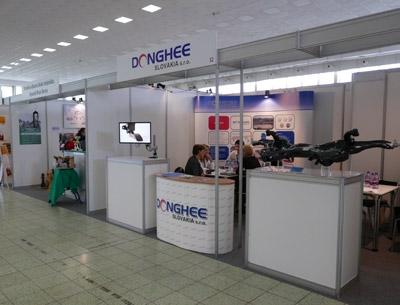 Michal Bartók, riaditeľ Štátneho inštitútu odborného vzdelávania Zástupcovia zamestnávateľov Muehlbauer Technologies, s. r. o., Nitra ZF Slovakia, a. s., Levice ZKW Slovakia, s. r. o., Krušovce dm drogérie markt Slovensko Ing.