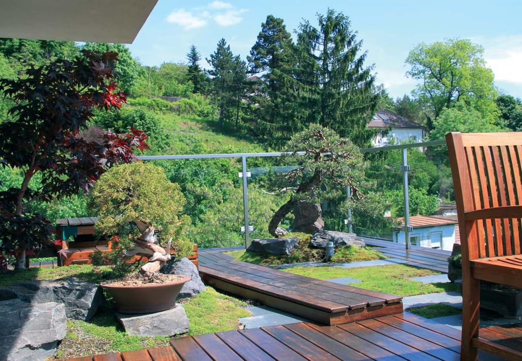 Požadovaný efekt záhrady na streche mal byť podľa klientov atraktívny, funkčne