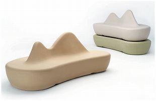24 Chill, design: Frog Design, materiál: ocel, polyetylen