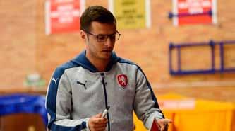 Nominace futsalové reprezentace U19 na Ostrava Cup Nominace reprezentace U19 Brankáři / Goalkeepers Lukáš Lecjaks 18 let SK Interobal Plzeň 9 0 Jan Žežulka 17 let SK Slavia Praha 9 0 Obránci /