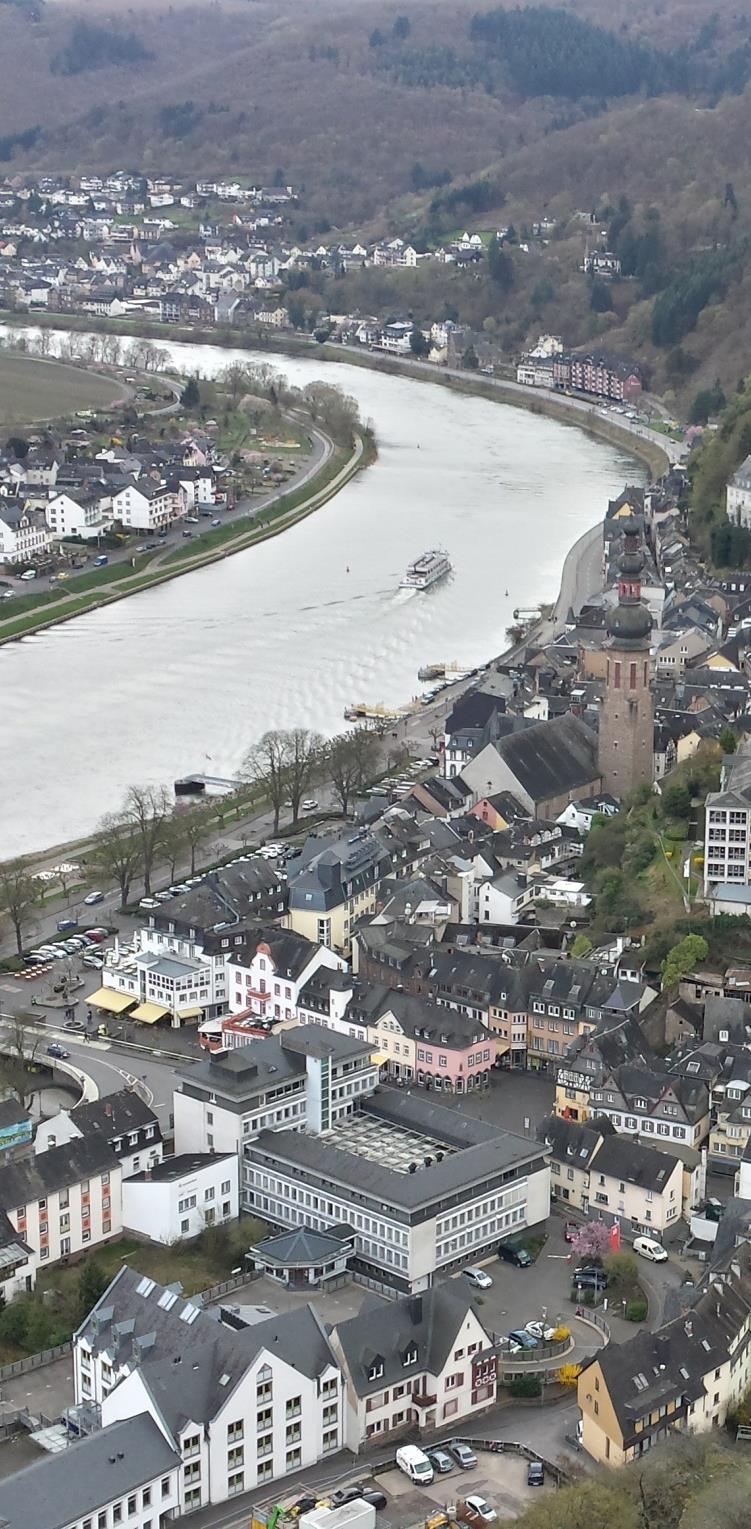 - Základní údaje o stavbě - Umístění stavby Cochem (sev. portál) Ediger-Eller (již.