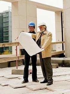 Stavební dozor Odborný dozor nad stavbou svépomocí Dohlíží, že je stavba prováděna v souladu s PD) Spolupracuje při odstraňování závad vč.