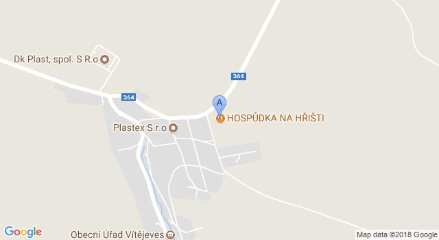 výlety i pro sběr hub, 6 km od obce se nachází hrad