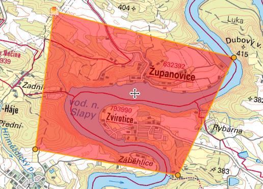 Obr. 18 a 19 Polygon s křížením spojnic vrcholů (nevalidní); Chybová hláška této chyby Třetí kontrola se spouští pouze při vyhledávání