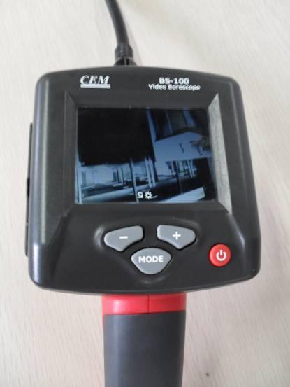 Oblast obrazu 2. Standby: Video borescope systém má zapnuto napájení, stiskněte tlačítko "MODE" po dobu dvou sekund, přístroj přejde do stavu standby.
