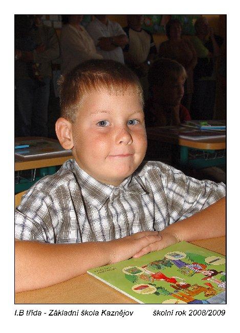 třídy. Tímto okamžikem zahajuje 32 dětí svoji devítiletou školní docházku.