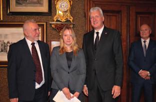 Jan Rusz, a spolupracujícím sedmi mezinárodním pracovištím z Kanady, USA, Německa, Francie, Itálie, Rakouska a České republiky unikátní možnost přispět k brzké diagnostice Parkinsonovy nemoci.