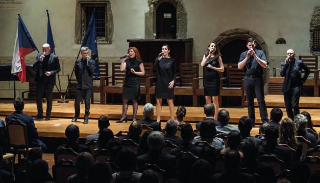 Skvělý hudební zážitek spojený s krásnou předvánoční atmosférou má nejen kulturní, ale především lidskou dimenzi Duo Profesores Na Fakultě dopravní ČVUT vzniklo unikátní hudební těleso Duo