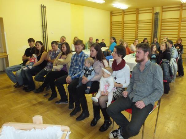 Potom jiţ starosta přivítal jednotlivé děti mezi občany Lhot u Potštejna a