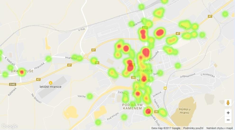 4.3. Dohled nad dodržováním zákazu podávání alkoholických nápojů a tabákových výrobků osobám mladším osmnácti let Strážníci provádí preventivní kontroly v restauračních zařízeních, barech a