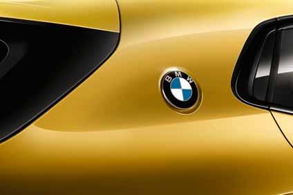 Zde je klíčovým faktorem design exteriéru, který kombinuje dynamicky pojaté tvary karoserie a přikrčenou siluetu kupé s robustní konstrukcí modelů BMW X.