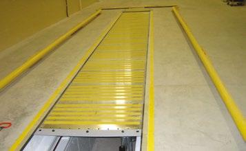 Použití STEELFLEX pochozích krytů k zajištění otevřených šachet zajistí jednoduchý přístup ke strojům a eliminuje potřebu těžkopádných