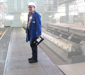 zajišťuje čistotu a ochranu strojních posuvů, pojezdů