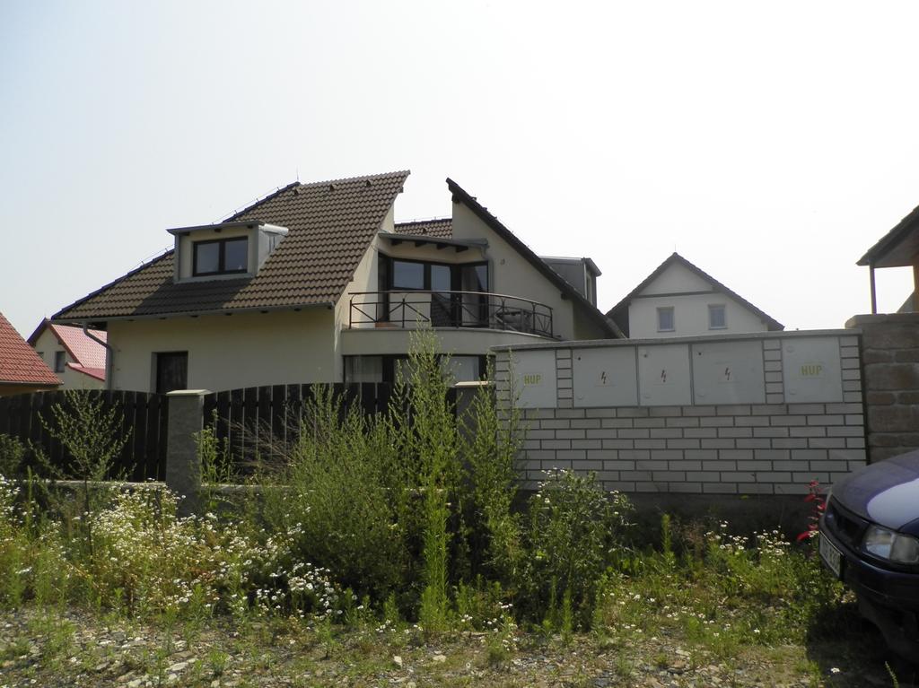 ppředí nezastavitelný pzemek br.