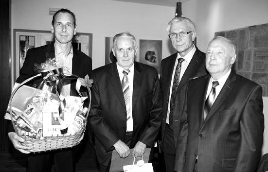 12 UDALOSTI / ŠPORT...oslávili svoje jubileum V mesiacoch november december 2016 oslávili svoje životné jubileum: Ján Gajarský, Jozef Trog, Ing.