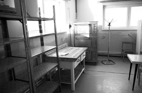 3 UDALOSTI (dokončenie zo str.: 2) čase, a to do začiatku februára 2017, keď sú plánované akcie v priestoroch kultúrneho domu. Veríme, že firme Invex, s. r. o.