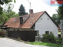 plocha 110 m 2, celková výměra pozemku 321 m 2 Jedná se o