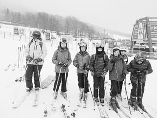 Výsledky kategorie mladších žáků: 1. Vít Eisenreich, 7. A 2. Tereza Vandasová, 7. A 3. Lukáš Podlena, 7. A Výsledky kategorie starších žáků: 1. Aneta Rathanová, 8. B 2. Karolína Šmídová, 8.