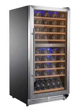 nerezové oceli Dvířka z temperovaného tvrzeného kouřového skla Chlazení kompresorem R600a = garance konstantního chlazení Klimatická N Spotřeba 0,86 kwh/24 h Hlučnost 39 db Přední sokl s větráním