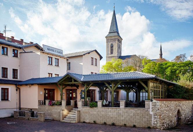 Místo konání konference Místo konání konference je Hotel U Kata, který se nachází v historickém centru města Kutná Hora. Hotel U Kata Uhelná 596 Kutná hora 284 01 www.ukata.cz e-mai: hotel@ukata.