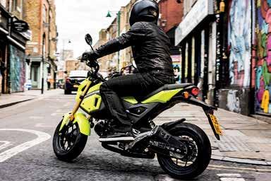 Y. Motor MSX125 s elektronickým vstřikováním paliva PGM-FI má citlivé reakce a