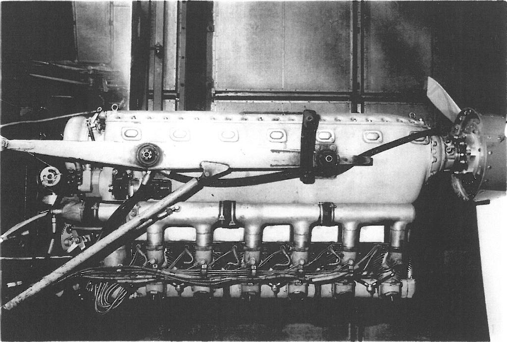 Obr. 1-3 Sériový motor typu M 337 s