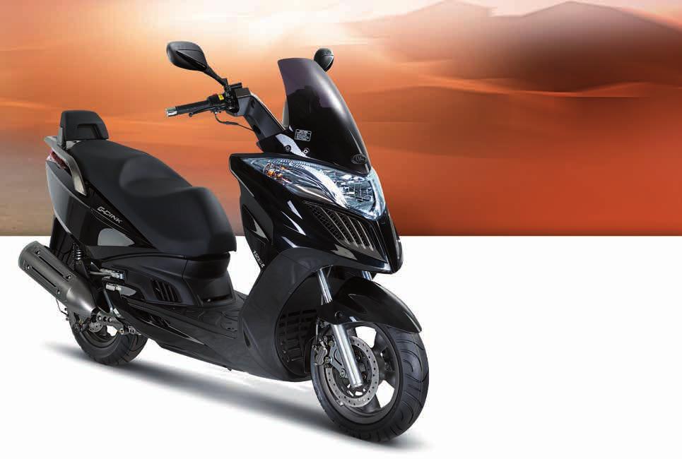 EXTRÉMNĚ KLIDNÝ CHOD MOTORU ELEKTRONICKÉ VSTŘIKOVÁNÍ PALIVA 125i GRAND DINK 125i v černé SILNÝ ČTYŘTAKTNÍ