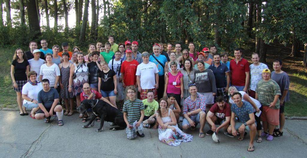 Program byl velmi pestrý a jeho pravidelnou součástí bylo také rehabilitační cvičení a koupání v bazénu.