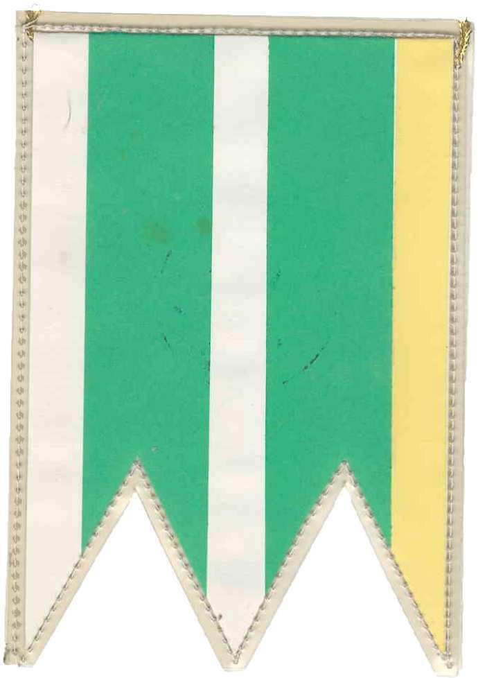 Symboly obce Erb obce obce Lenartov tvorí v zelenom poli štítu strieborná (biela) postava ženy, so zlatým (žltým) kosákom v ľavej ruke.