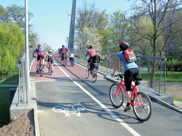 8 či obrázky, citace právních předpisů. Podrobné údaje obsahují i stránky www.praha-město.cz v sekci Praha cyklistická.