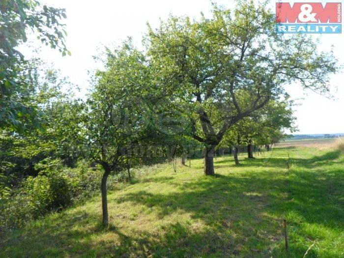 13 Pozemek, Lubná Realitní server: Reality IDnes Kód nabídky: IDNES-189DP0012 http://reality.idnes.cz MoniT-ID: 3EBCC6 Nabídková cena: 30 000, Kč vč.
