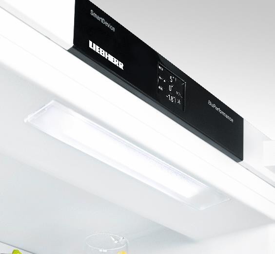 LED stropní osvětlení prostoru chladničky Úsporné LED diody s dlouhou životností, minimem vyzařovaného tepla a velkým světelným tokem optimálně osvětlují vnitřek spotřebiče.