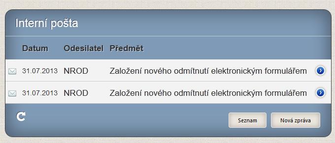 V případě, že uživatel má přidělenu více než jednu roli, má možnost si aktivní roli změnit v nabídce horního pruhu. Zde je také vidět aktuální role.