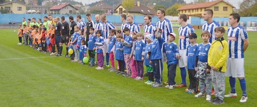 Z broumovského sportu Dne dětských domovů s fotbalem v Náchodě se zúčastnily i broumovské děti V sobotu 14.