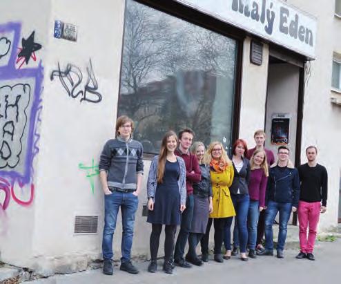 V okolí je starších obyvatel hodně a ve spolupráci s místním Farním sborem České církve evangelické se snažíme rozšířit povědomí o chystaném projektu komunitního centra a zjišťovat, co v jejich okolí