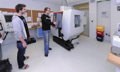 Elektrotechnika díky dvěma zaměřením poskytuje široké spektrum vědomostí z elektrotechniky, slabo i silnoproudé.