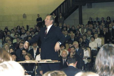 Komorní koncert fakulty strojní a Inženýrské akademie ČR, spojený s předáním cen IA ČR, se uskutečnil 19. listopadu 2003 rovněž v prostorách Betlémské kaple.