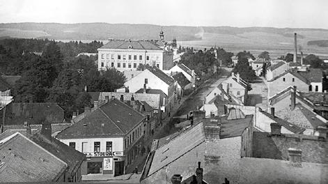 A protože sláva Svitav byla tvořena textilnictvím, nepřekvapí, že nejbohatšími cechy byly cechy soukeníků a tkalců.