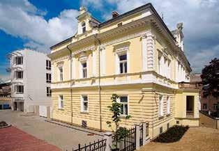 VILA JOHANNA A MAXE BUDIGA (DNEŠNÍ BUDOVA SOUDU) Jedinečná stavba v historizujícím slohu neorenesance, kterou v roce 1891 zahájil svitavský stavitel Johann Bier, měla pohnuté dějiny.