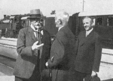 A mnoho Němců snu o Velkoněmecké říši uvěřilo. Přišla Mnichovská dohoda v září 1938, Sudety, a tedy i Svitavy, byly připojeny k Třetí říši. Stalo se tak 10. října 1938.