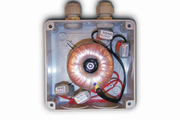 Napájecí tridní transfrmátry TRF 10VA, 20VA neb 100VA Zalitý støed TRF-2410T 100-201 230/-10VA TRF-2420T 100-202 230/-20VA TRF-24100T 100-203 230/-100VA 230VAC/50Hz TRF-.